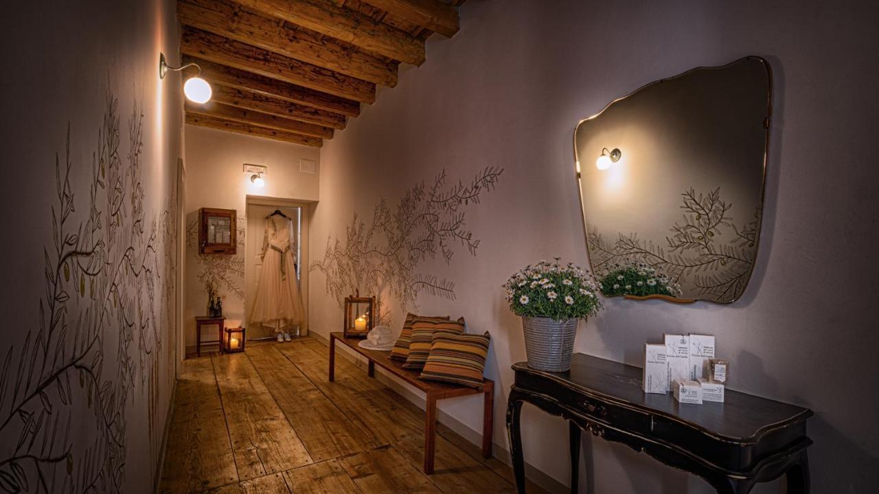 Locanda Dell'Oleificio Mezzane di Sotto 외부 사진